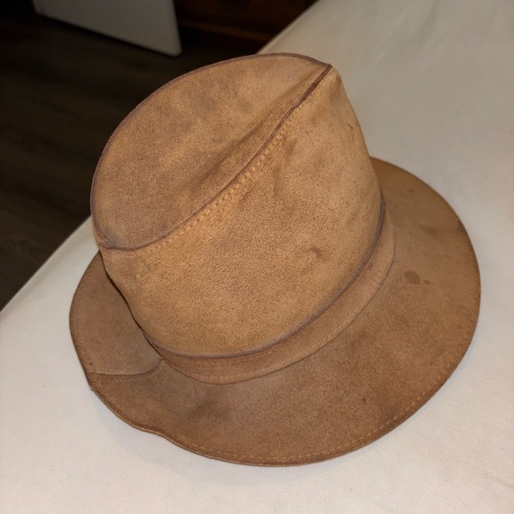 Vintage Skullys by Henschel Western Fedora Hat Tan Rugged Leather Suede Small - Picture 2 of 6